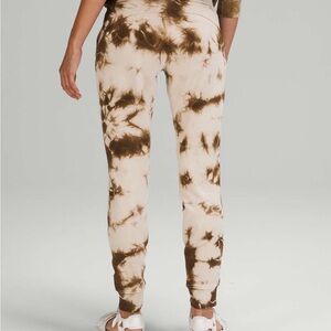 Lululemon Warm Down Jogger Sz M - Earth Clay Dye